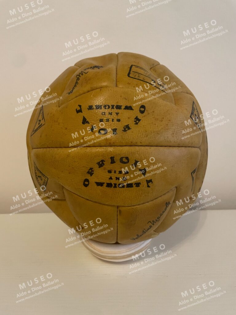 pallone grande Torino