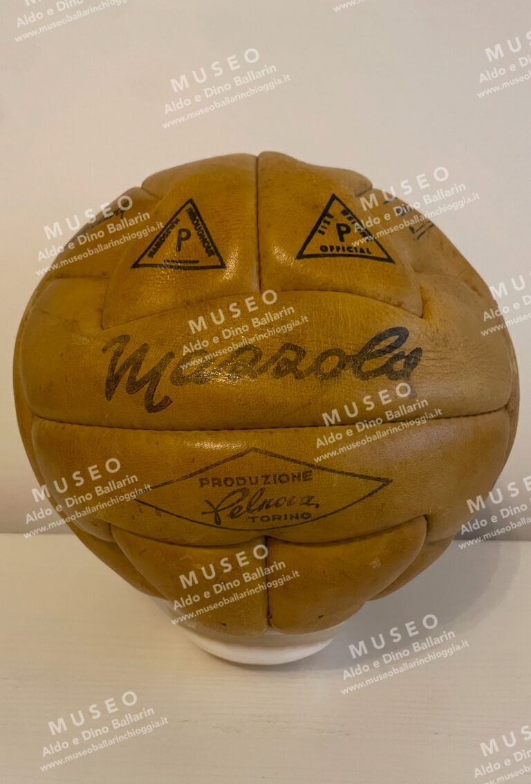 pallone 1948 Valentino Mazzola Pelnova